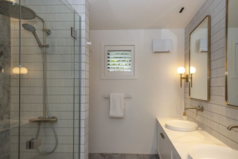 Photo of property in 9a Caernarvon Street, Arrowtown, 9302