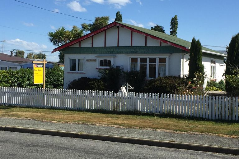 Photo of property in 71 Parsonage Road, Waimate, 7924