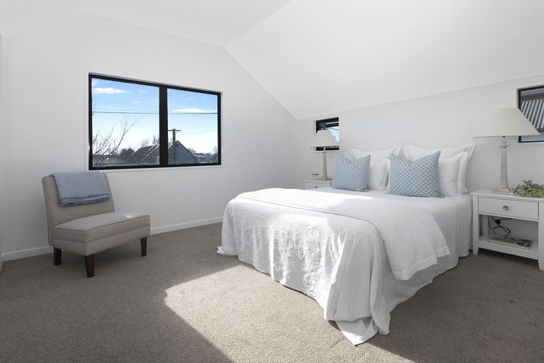 Photo of property in 2/54 Derby Street, St Albans, Christchurch, 8014