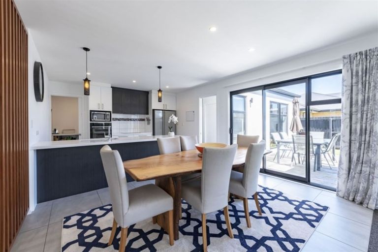 Photo of property in 23 Bradwell Crescent, Halswell, Christchurch, 8025