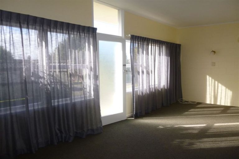 Photo of property in 15c Edgecumbe Street, Whitiora, Hamilton, 3200