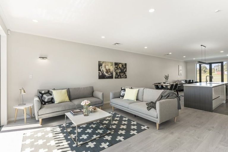 Photo of property in 9 Lark Lane, Whitford, 2571