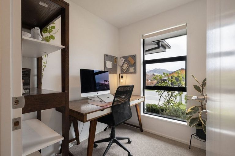 Photo of property in 11 Primrose Lane, Lower Shotover, Queenstown, 9304