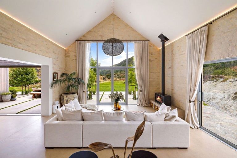 Photo of property in 2133 Gibbston Highway, Gibbston, Queenstown, 9371