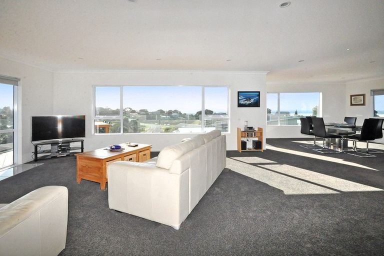 Photo of property in 9b Cornwall Way, Mangawhai Heads, Mangawhai, 0505