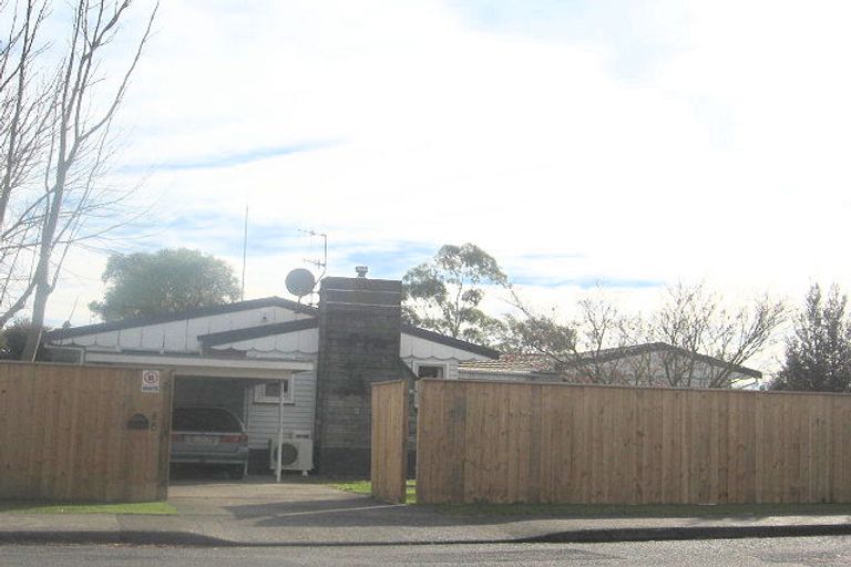 Photo of property in 704 Park Road North, Parkvale, Hastings, 4122