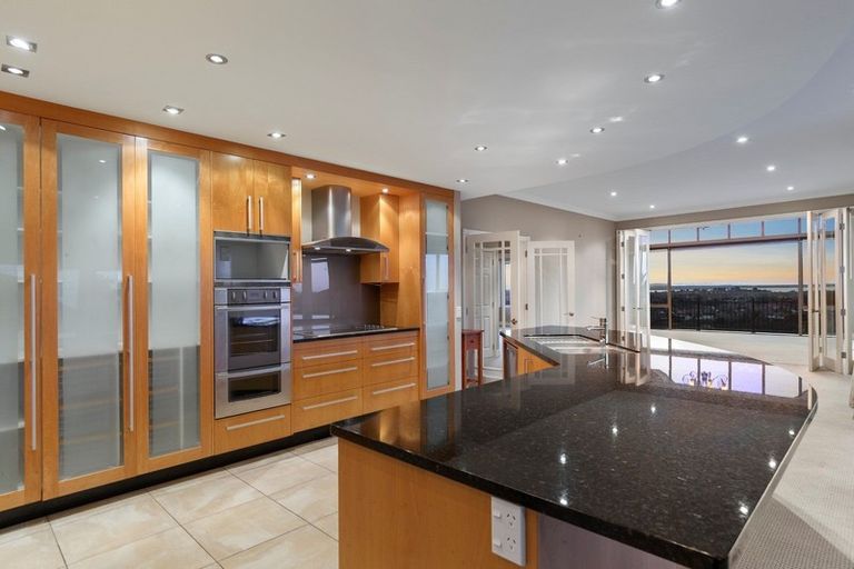 Photo of property in 19 La Cumbre Close, Bethlehem, Tauranga, 3110