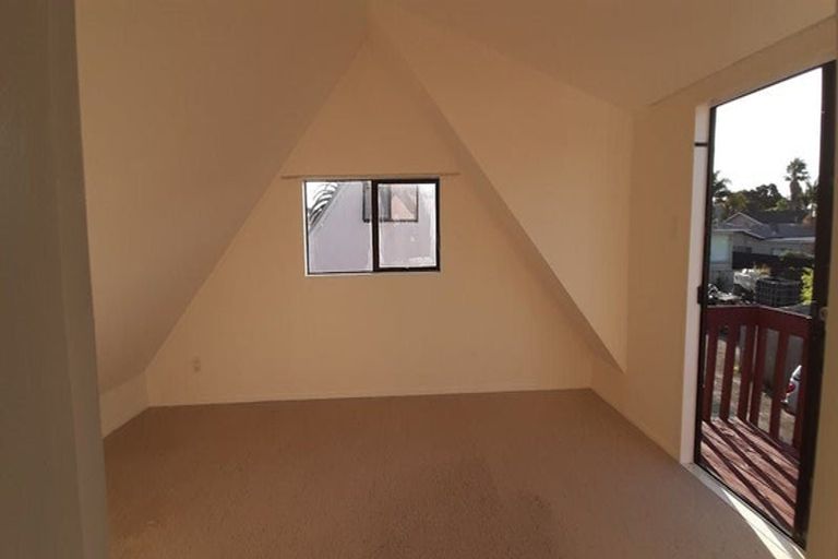 Photo of property in 8/14 Albert Street, Otahuhu, Auckland, 1062