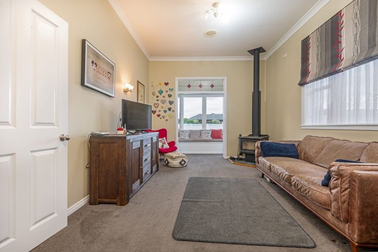 Photo of property in 43 Knowles Street, Terrace End, Palmerston North, 4410