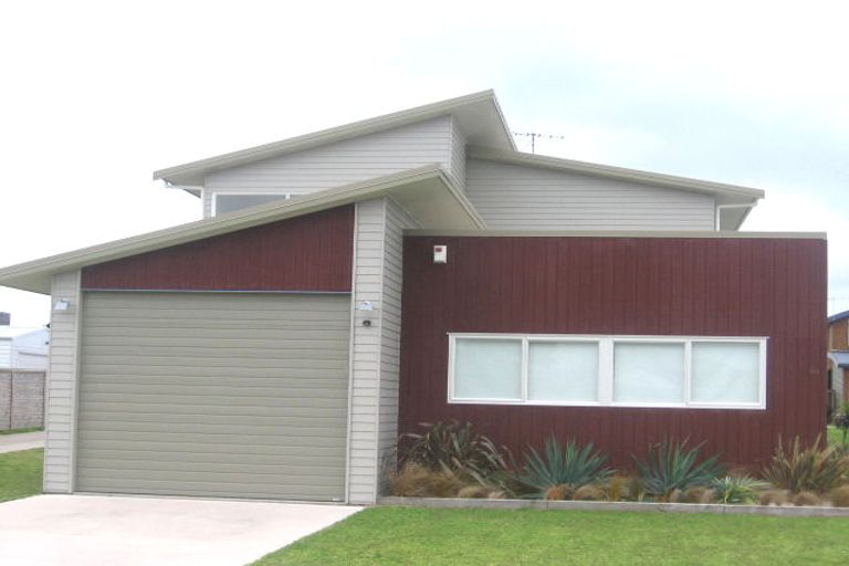 Photo of property in 148 Sands Crescent, Matarangi, Whitianga, 3592
