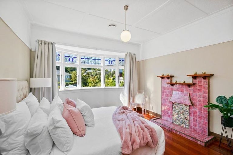 Photo of property in 10 Fraser Avenue, Johnsonville, Wellington, 6037