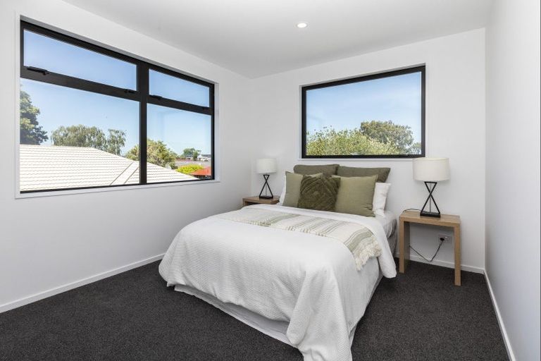 Photo of property in 2/46 Division Street, Riccarton, Christchurch, 8041