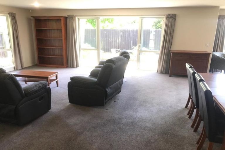 Photo of property in 25 Hendon Street, Edgeware, Christchurch, 8013