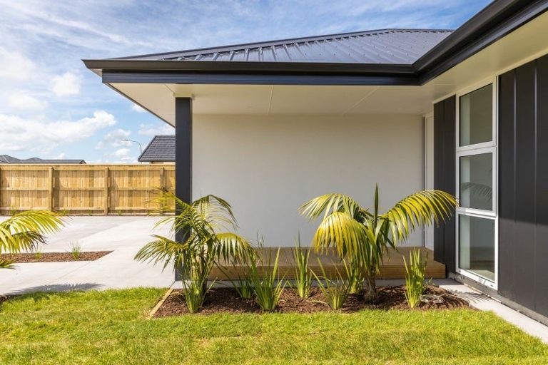 Photo of property in 31 Aratapu Street, Waitara, 4320