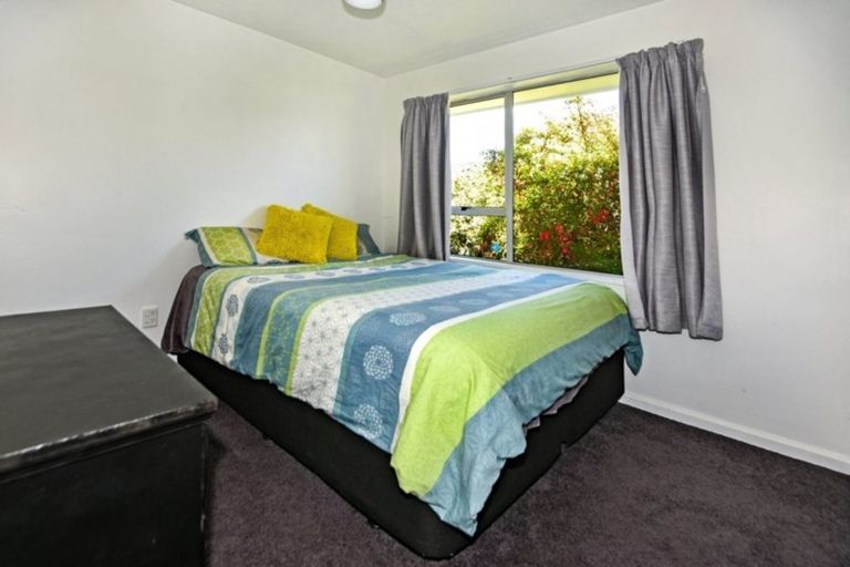 Photo of property in 9 Dunedin Street, Redwood, Christchurch, 8051