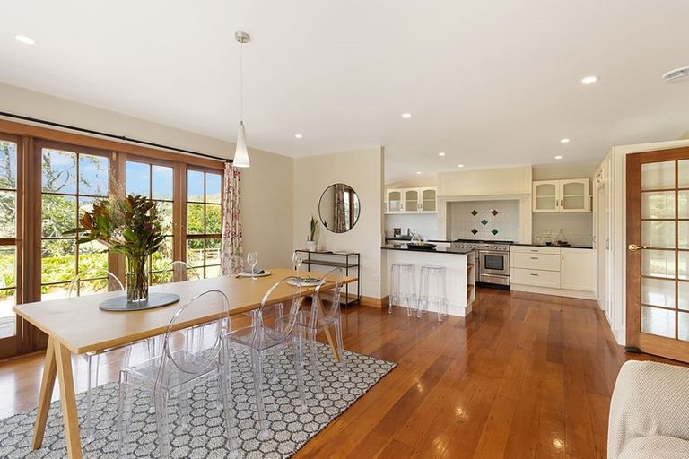 Photo of property in 141 Annett Road, Kumeu, 0891