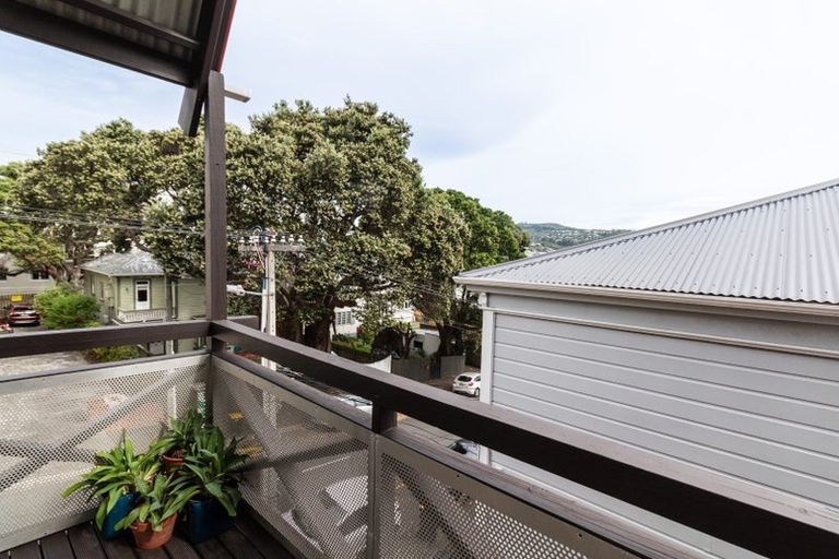 Photo of property in 83a Majoribanks Street, Mount Victoria, Wellington, 6011
