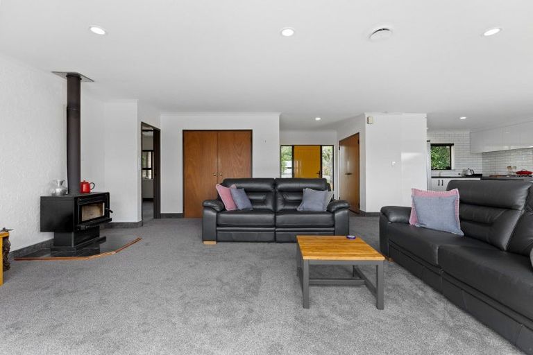 Photo of property in 72 Campbell Road, Tokoroa, 3491