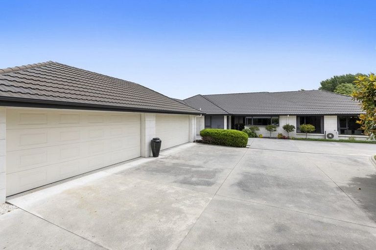 Photo of property in 19 Regent's Park Drive, Casebrook, Christchurch, 8051