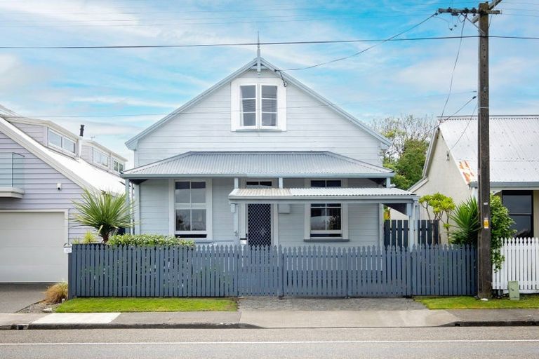 Photo of property in 44 Meeanee Quay, Westshore, Napier, 4110