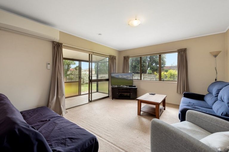 Photo of property in 1 Tania Place, Mount Maunganui, 3116