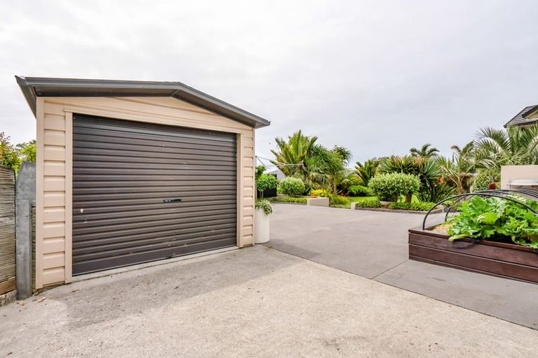 Photo of property in 1d Silvan Place, Bell Block, New Plymouth, 4312