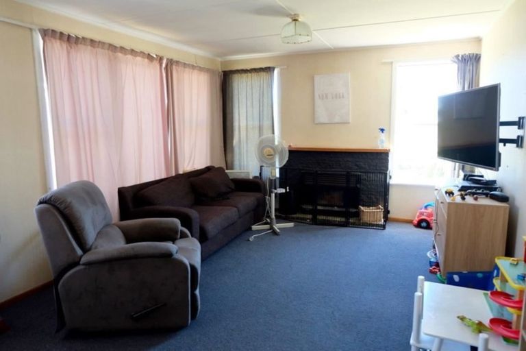 Photo of property in 9 York Street, Solway, Masterton, 5810