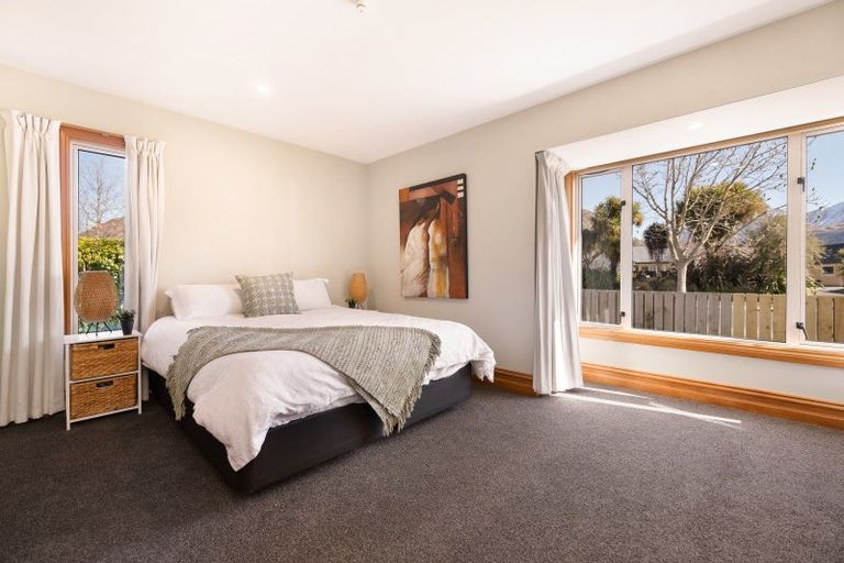 Photo of property in 34 Copper Beech Avenue, Frankton, Queenstown, 9300