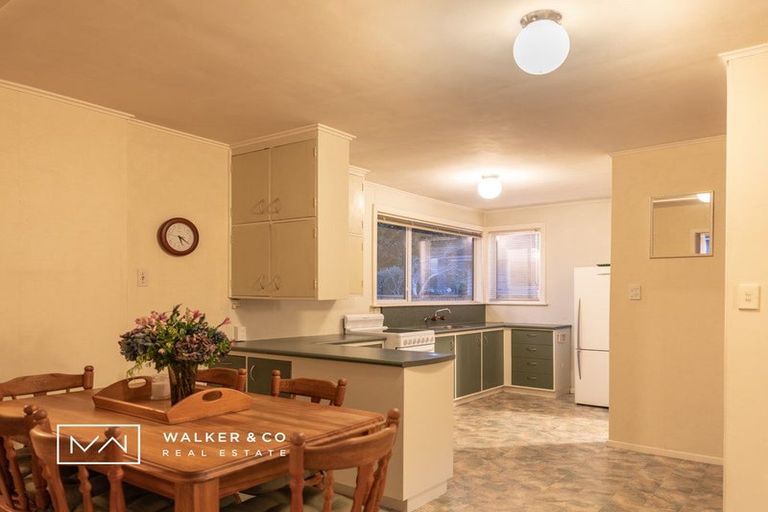 Photo of property in 10 Weka Grove, Elderslea, Upper Hutt, 5018