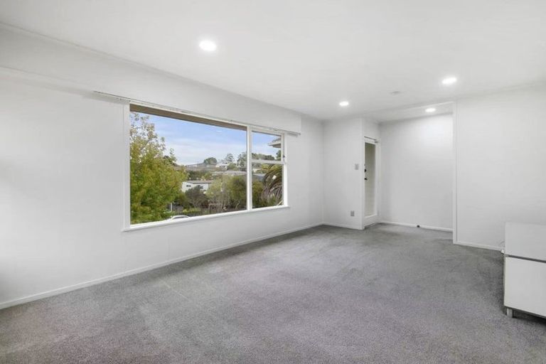 Photo of property in 86 Marlborough Avenue, Glenfield, Auckland, 0629