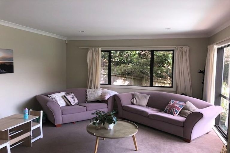 Photo of property in 242 Schnapper Rock Road, Schnapper Rock, Auckland, 0632