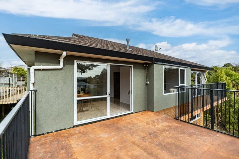 Photo of property in 30 Musket Lane, Whitby, Porirua, 5024