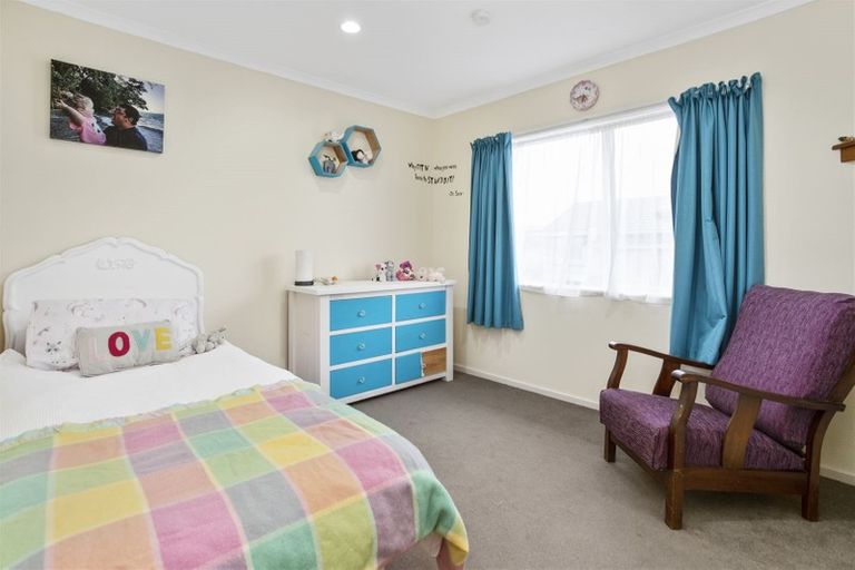 Photo of property in 70 Intrepid Crescent, Beachlands, Auckland, 2018