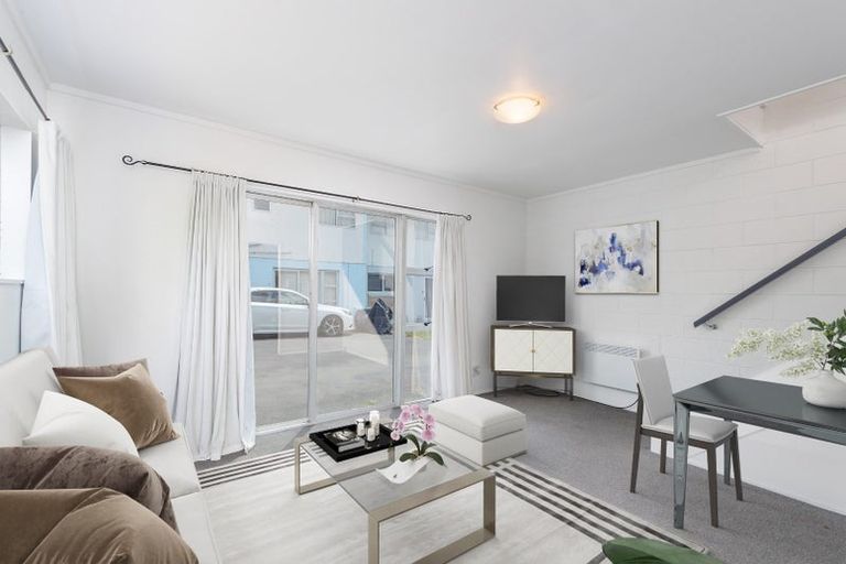 Photo of property in 9/781 Fergusson Drive, Elderslea, Upper Hutt, 5018