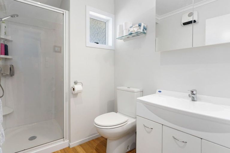 Photo of property in 50 Moana Street, Otaki Beach, Otaki, 5512