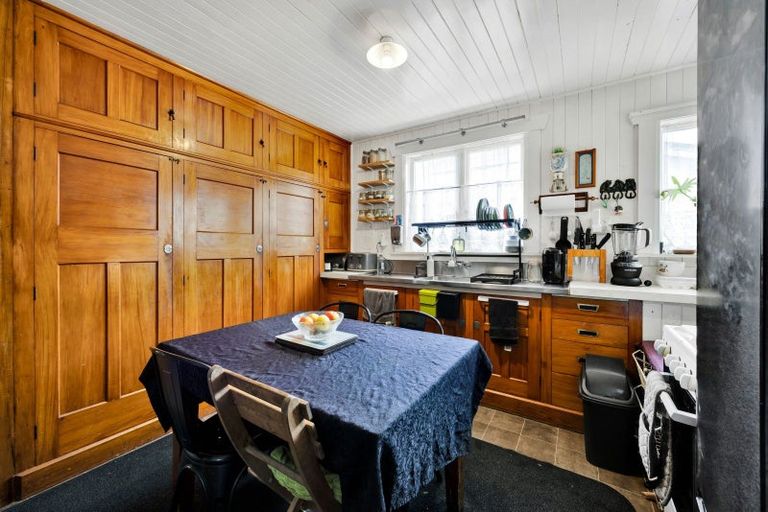 Photo of property in 18 Percy Avenue, Stratford, 4332