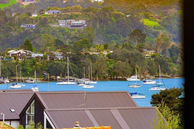 Photo of property in 254 Hobsonville Point Road, Hobsonville, Auckland, 0616