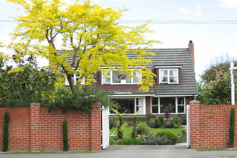 Photo of property in 419 High Street, Rangiora, 7400