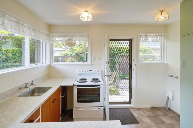Photo of property in 1/50 Cranford Street, St Albans, Christchurch, 8014