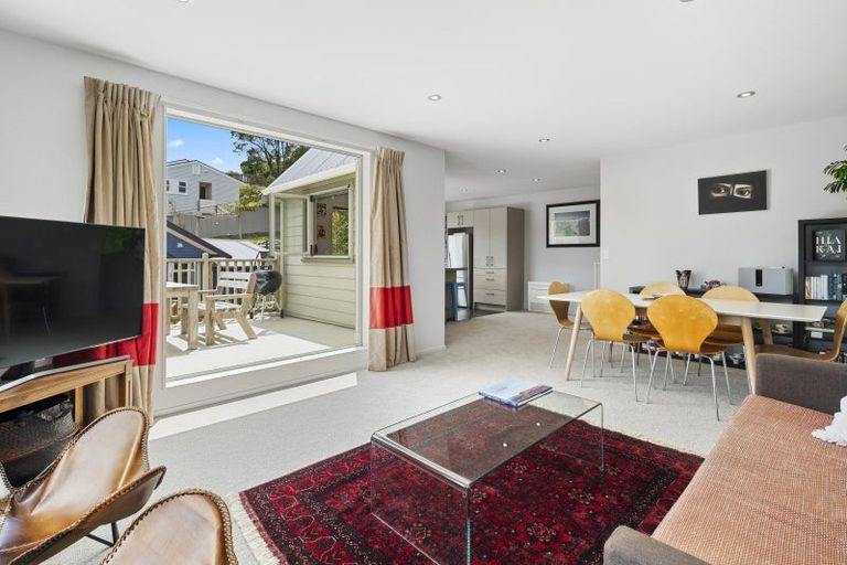 Photo of property in 32 Cheshire Street, Wilton, Wellington, 6012