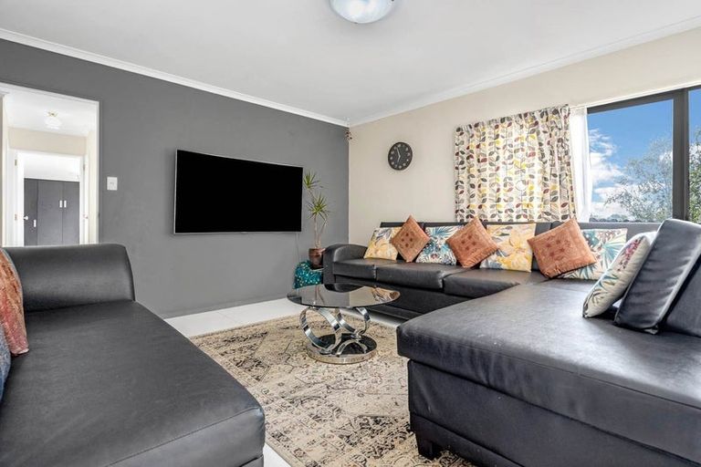 Photo of property in 4 Farmdale Court, Flat Bush, Auckland, 2019