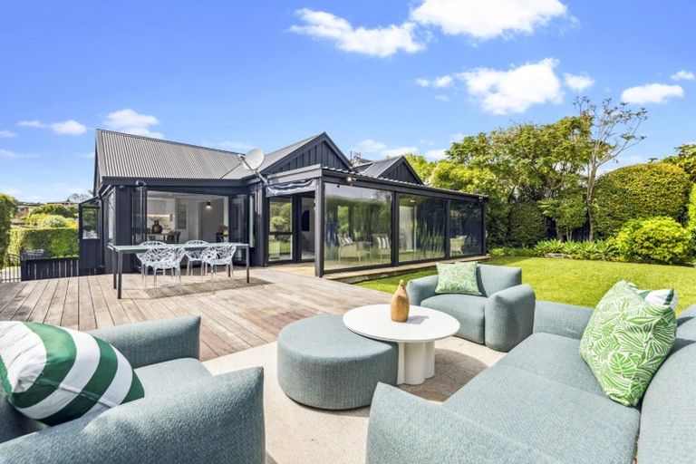 Photo of property in 7 Markham Place, Bucklands Beach, Auckland, 2012