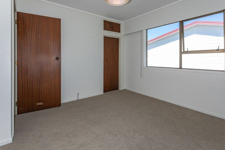 Photo of property in 107 Titiro Place, Onemana, Whangamata, 3691