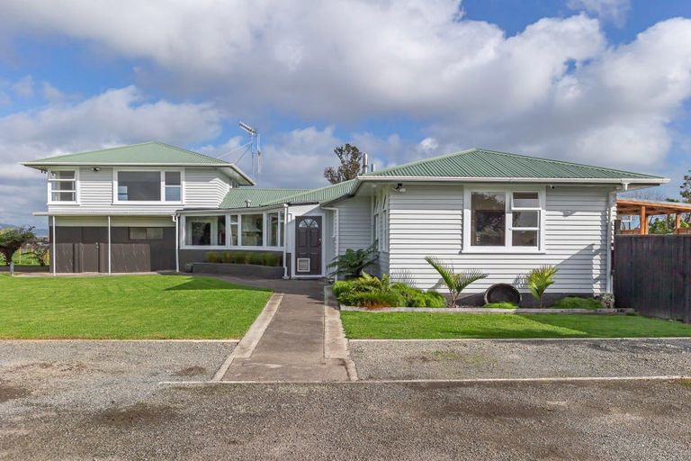 Photo of property in 51 Roslyn Road, Levin, 5510