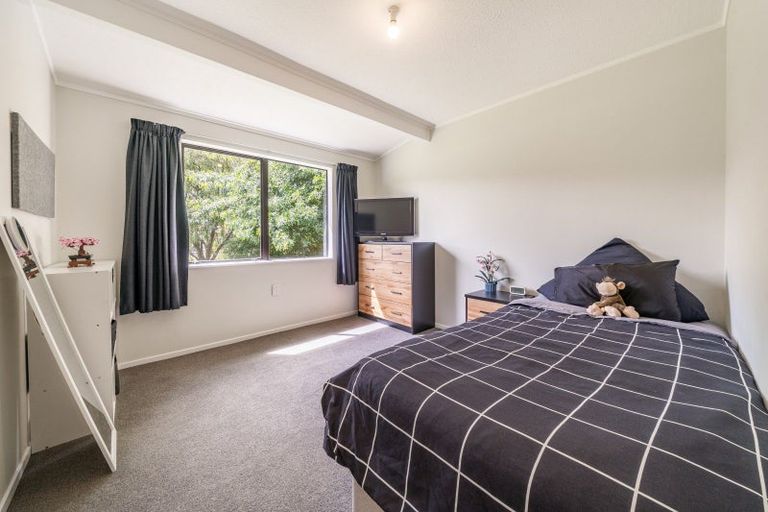 Photo of property in 490f Main Road North, Timberlea, Upper Hutt, 5018