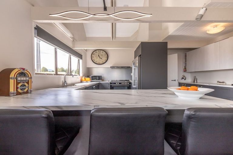 Photo of property in 92 Henley Street, Westport, 7825