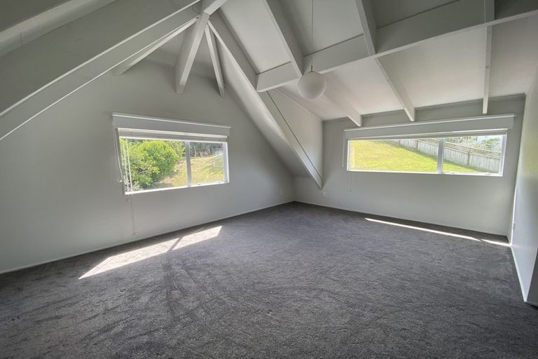 Photo of property in 31 Crestview Place, Browns Bay, Auckland, 0630