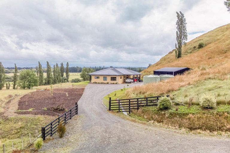 Photo of property in 191b Maharakeke Road, Waipukurau, 4281