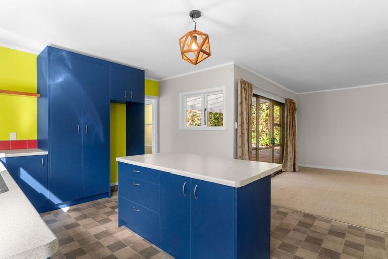 Photo of property in 950 Oneriri Road, Kaiwaka, 0573