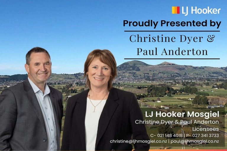 Photo of property in 10 Carnea Heights, Mosgiel, 9024